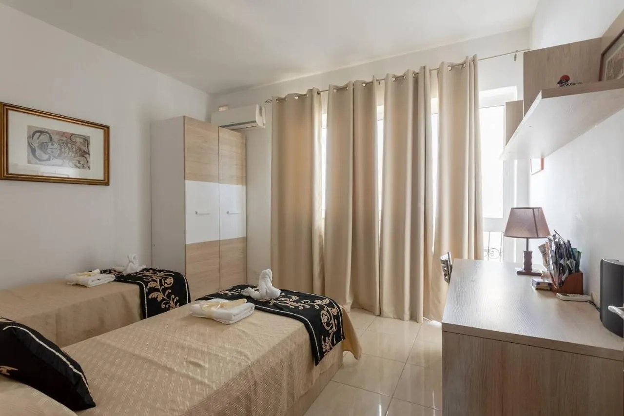 Gianni Holiday Home Pietà Apartmán