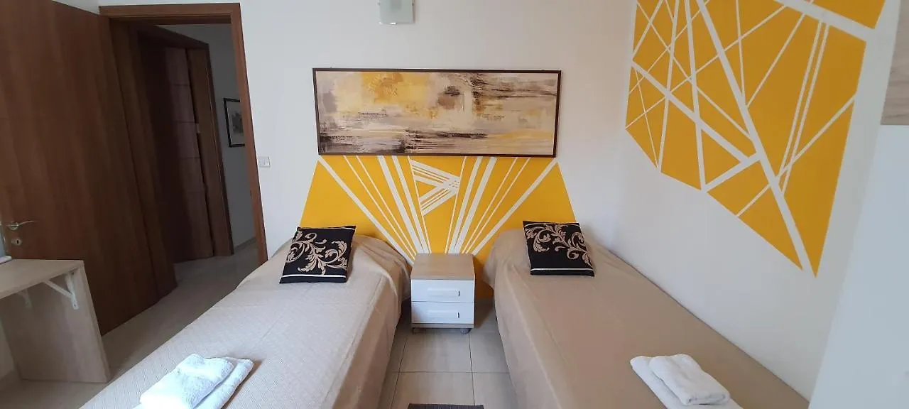 Apartment Gianni Holiday Home Pieta