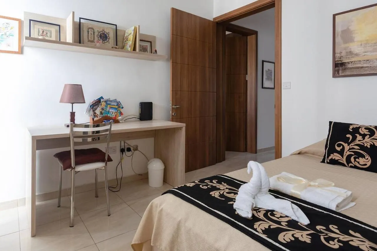 Apartment Gianni Holiday Home Pieta