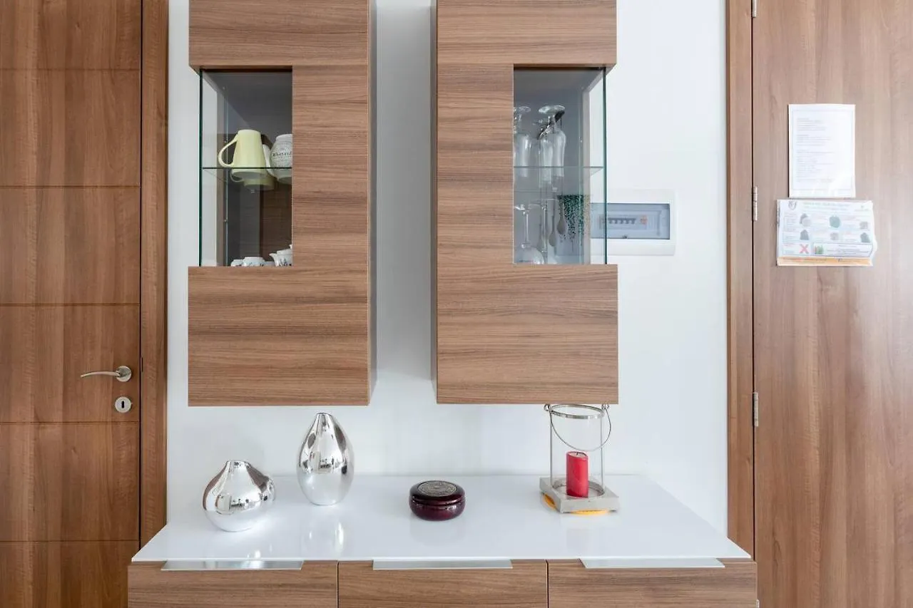 Apartment Gianni Holiday Home Pieta